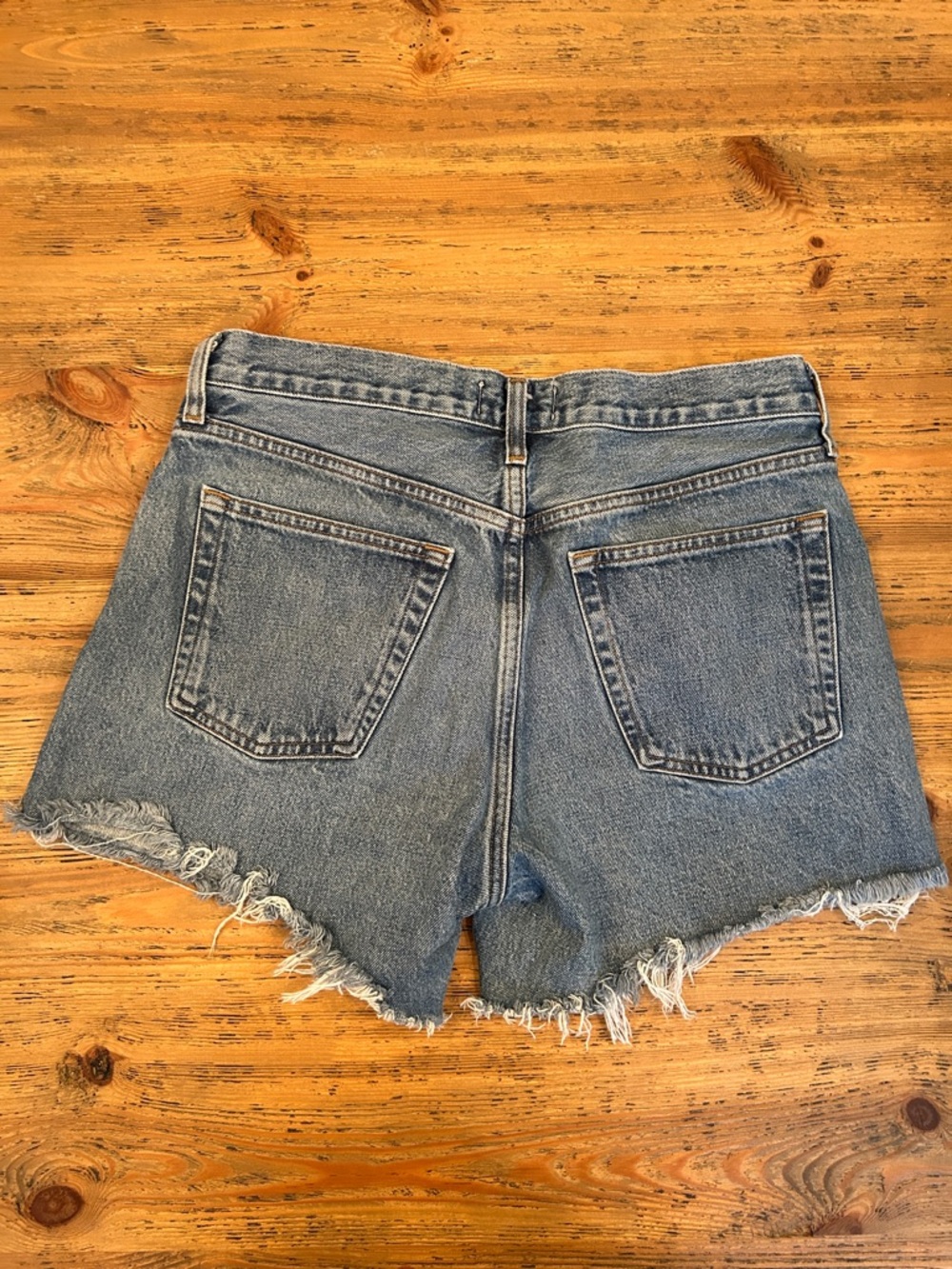 AGOLDE Parker cutoff shorts - Picture 2 of 3